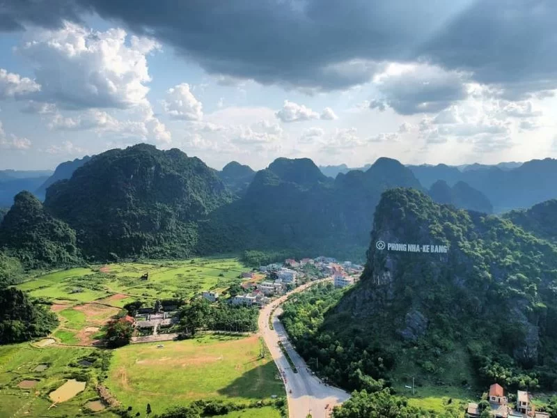 Quang Binh : le royaume des grottes au Vietnam