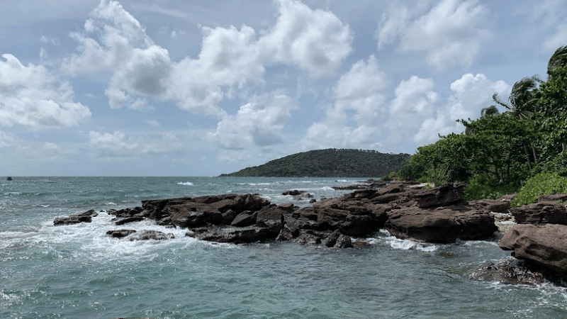 L'île de l'Ongle (Dao Mong tay)