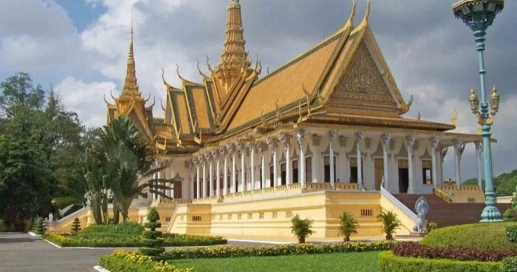 Croisière authentique depuis Siemreap à Phnom Penh