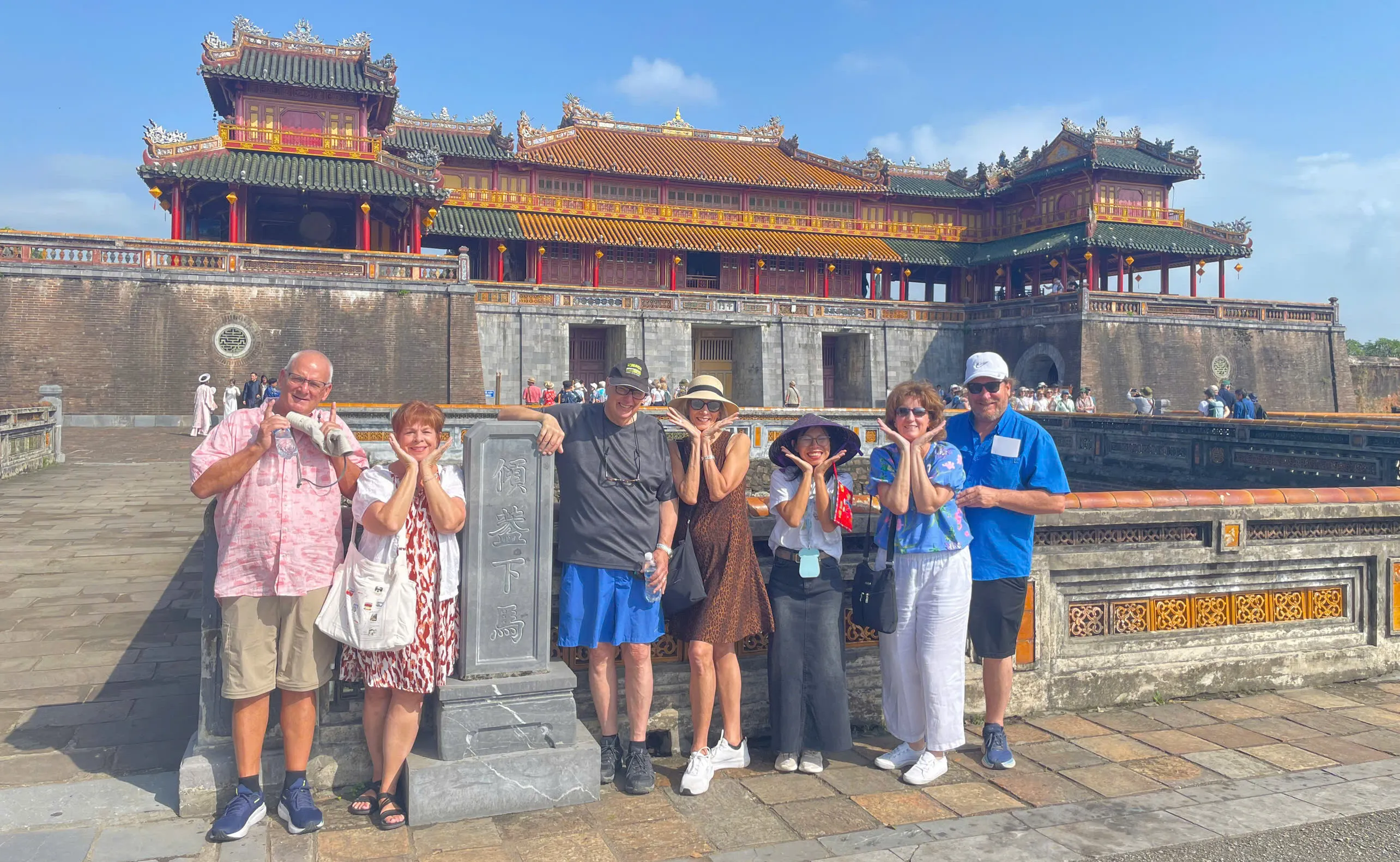 Private driver in Vietnam: rates and english-speaking guide