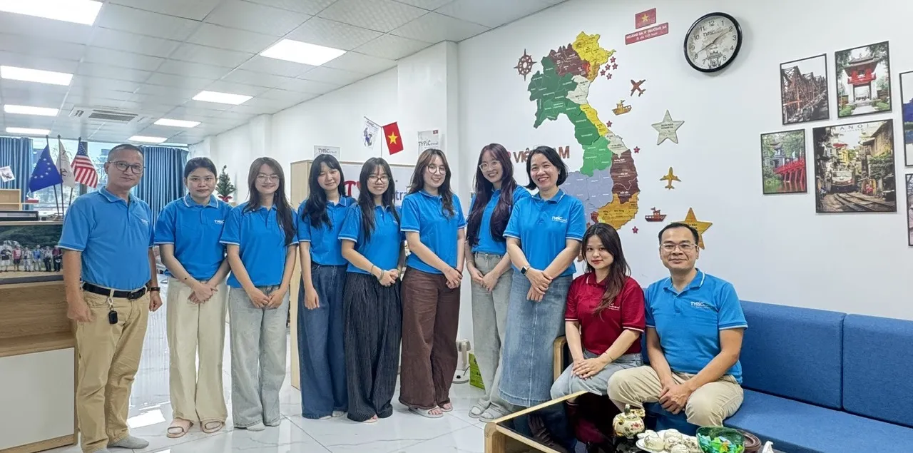Chauffeur guide privé au Vietnam vous tente ?