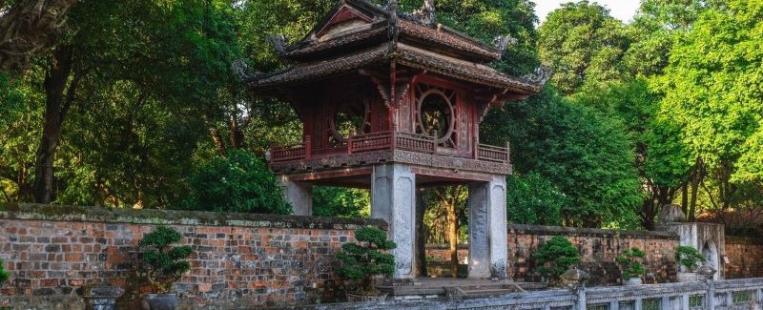 L’ âme de Hanoï : Voyage au cœur du Vietnam authentique