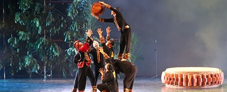 La danse folklorique, un art ancré dans la culture vietnamienne