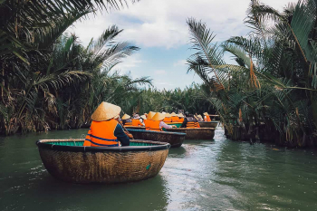 Vietnam, les 1ers regards de la baie de Halong au delta du Mékong